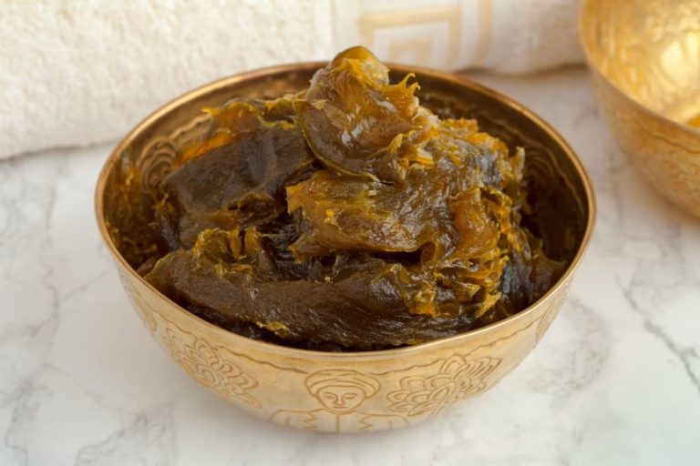 Savon beldi, Moroccan black olive-oil soap, applied before the hammam scrub